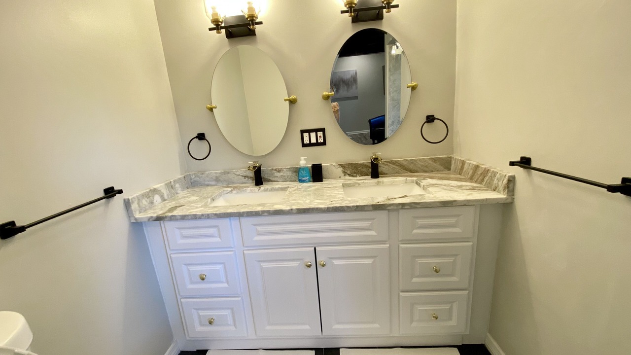 Photo of Bathroom in Seminole