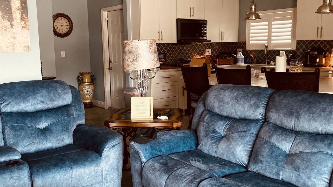 Photo of Livingroom in Jacksonville