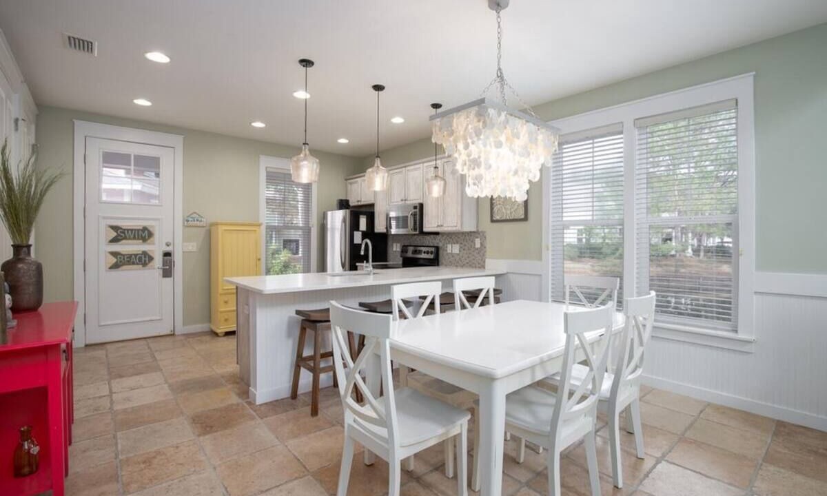 Photo of Kitchen in Laurel Grove