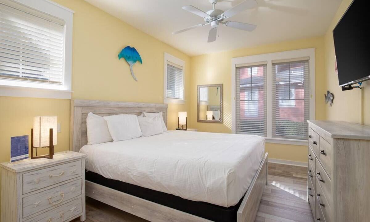Photo of Bedroom in Laurel Grove