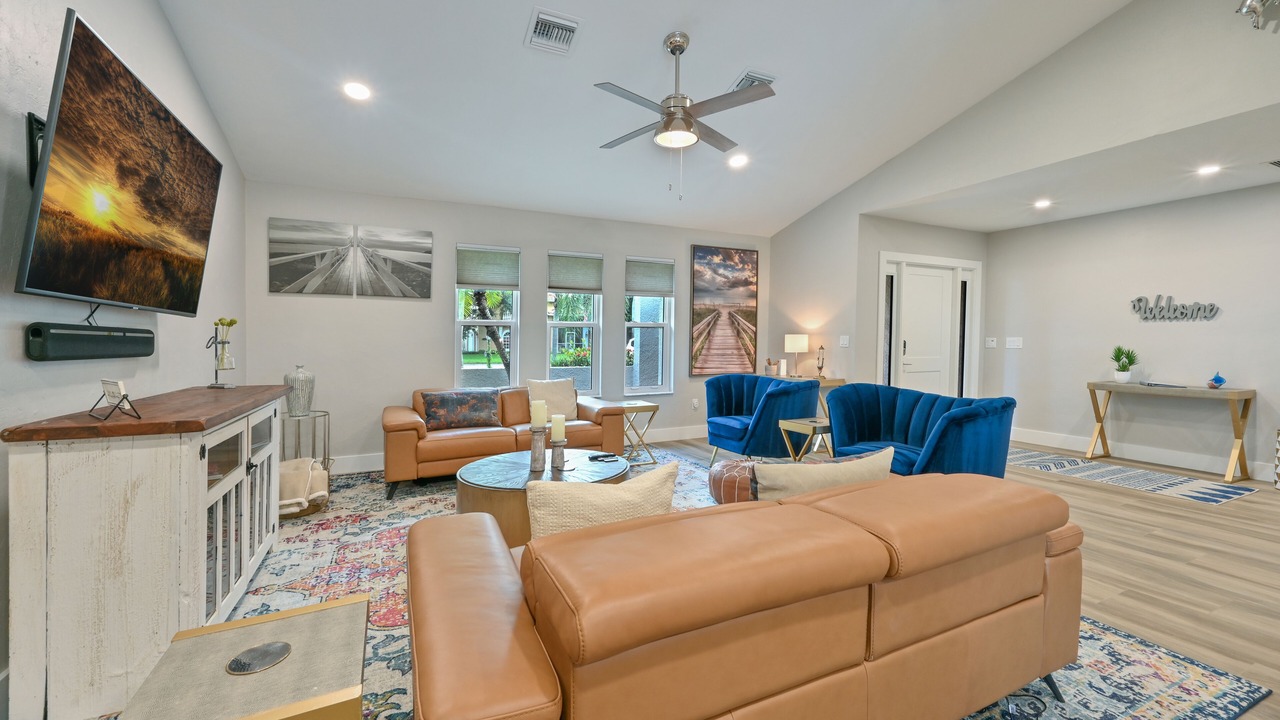 Photo of Livingroom in Kings Lake