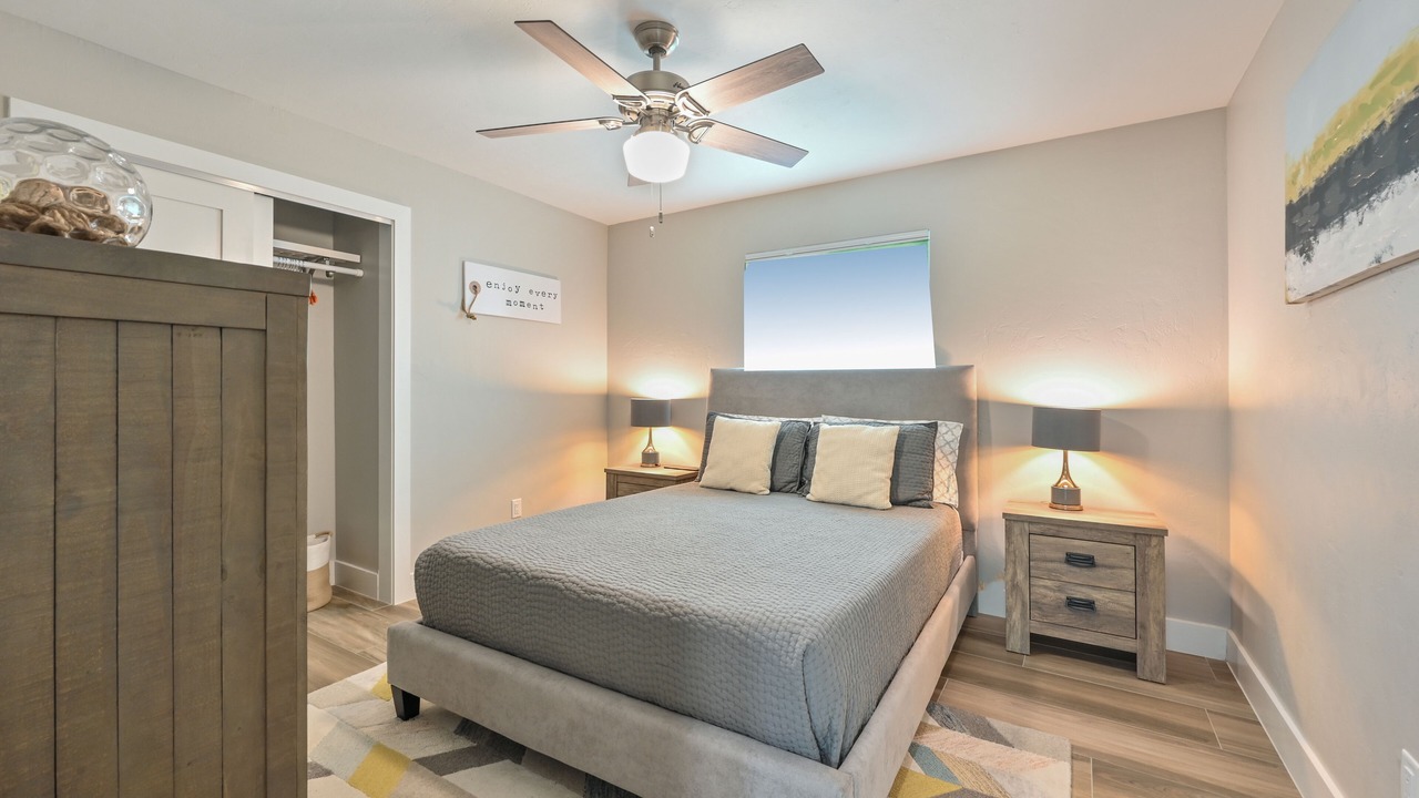 Photo of Bedroom in Kings Lake