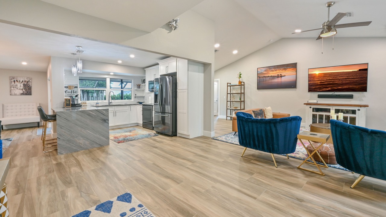 Photo of Livingroom in Kings Lake