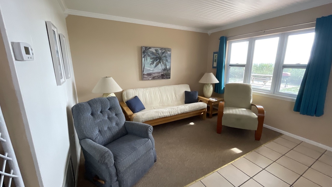 Photo of Livingroom in Englewood