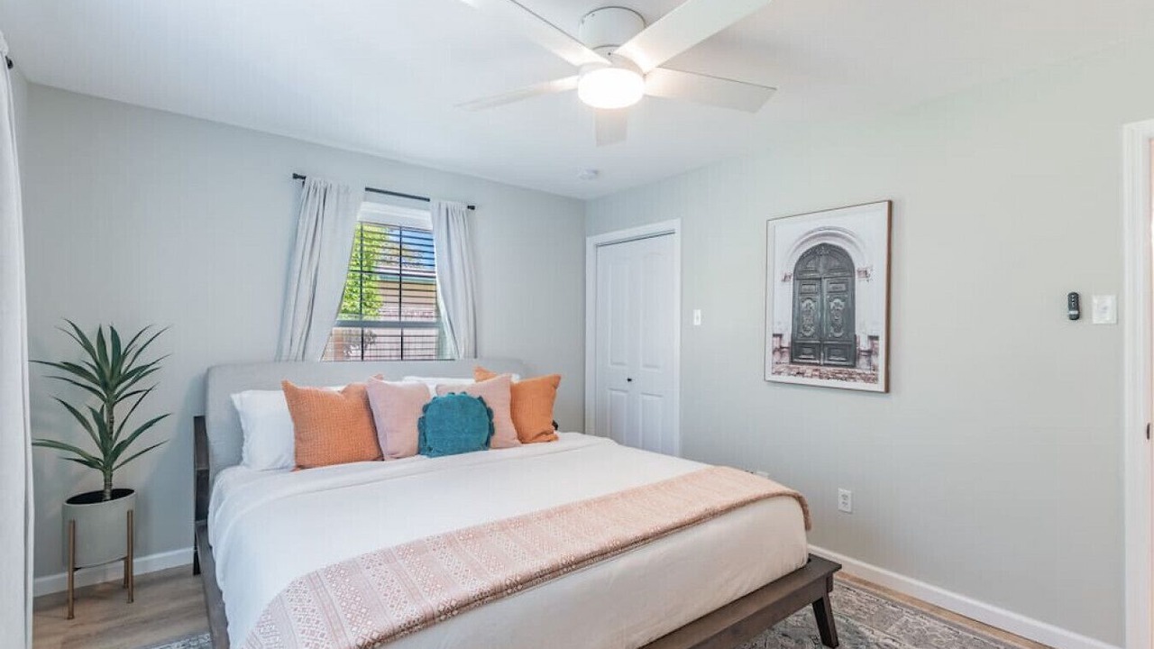 Photo of Bedroom in Largo