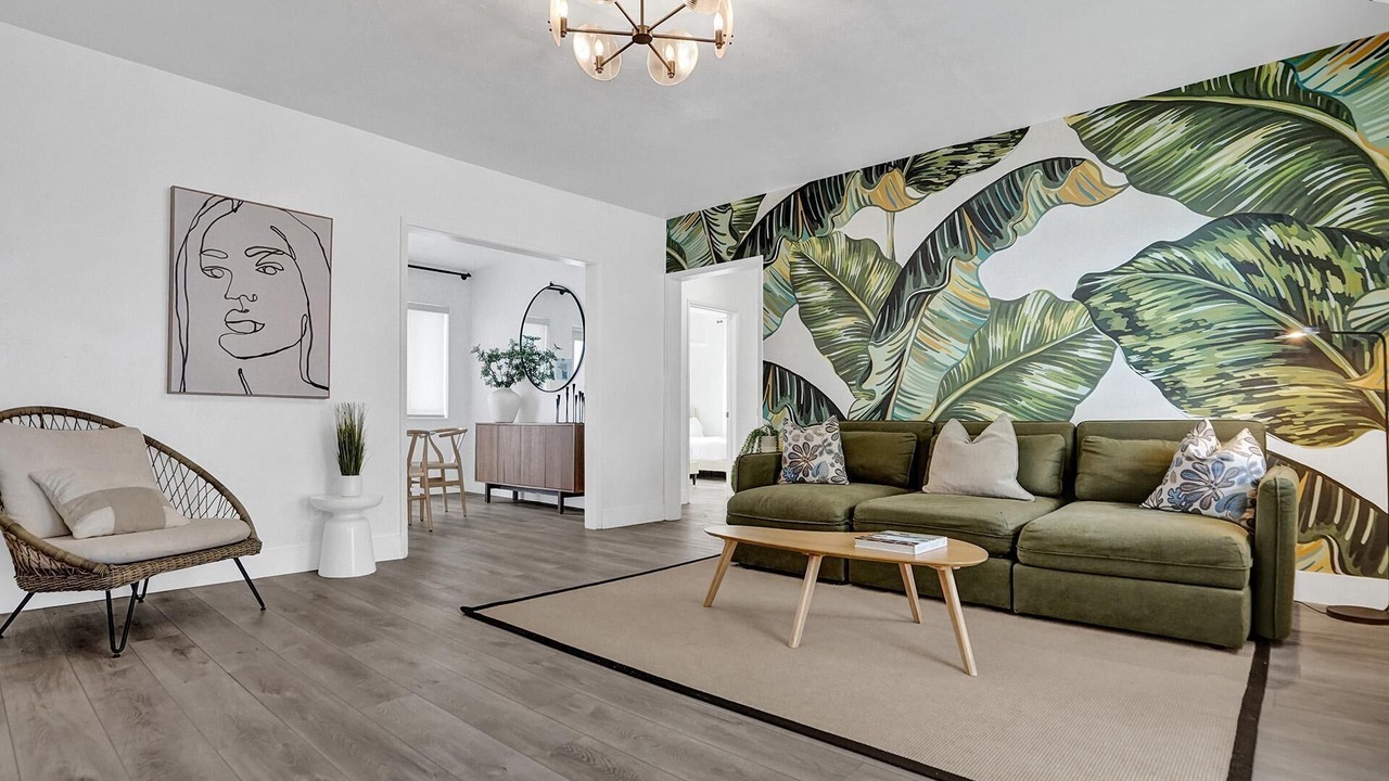 Photo of Livingroom in West Avenue