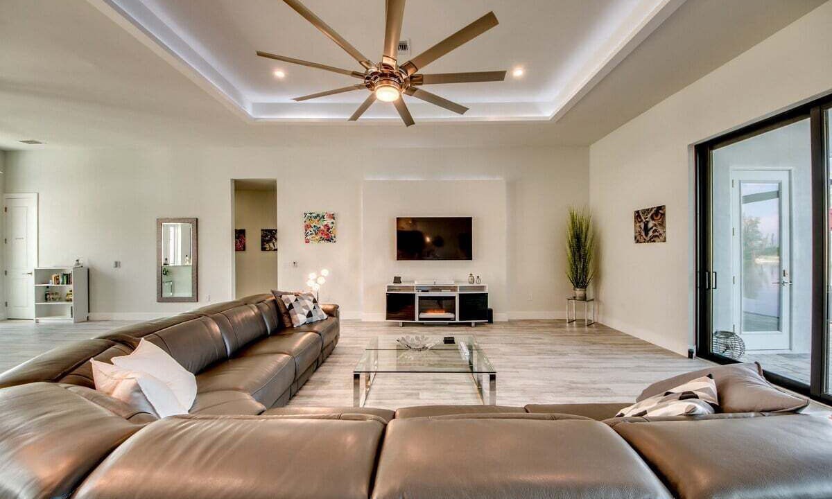 Photo of Livingroom in Burnt Store