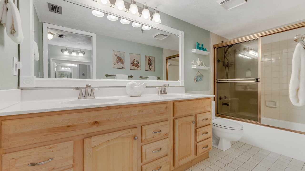Photo of Bathroom in Ormond-by-the-Sea