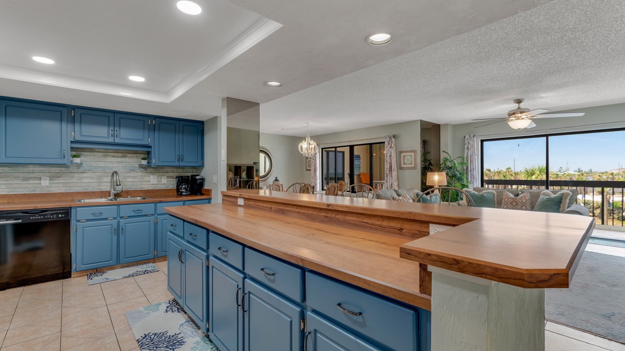 Photo of Kitchen in Ormond-by-the-Sea