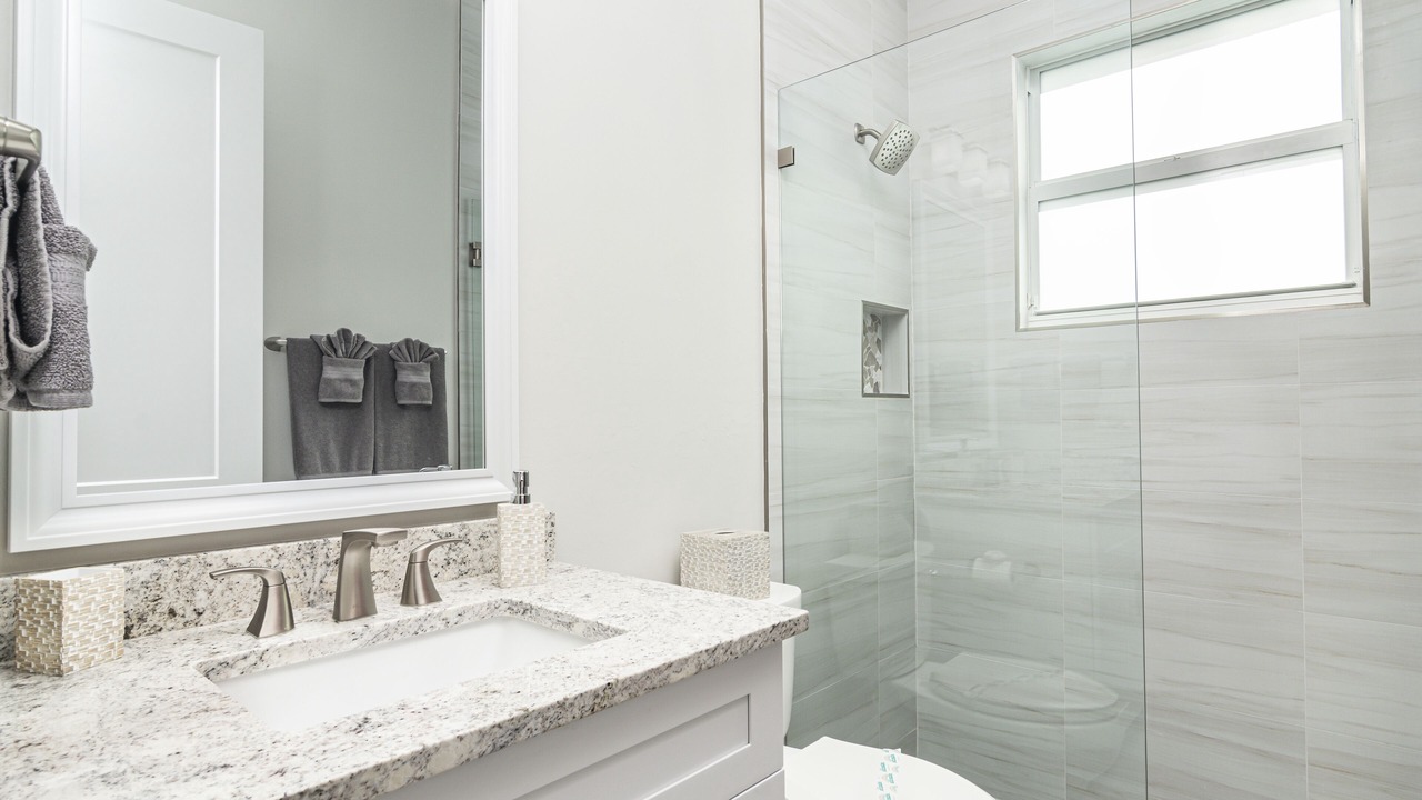 Photo of Bathroom in Naples Park