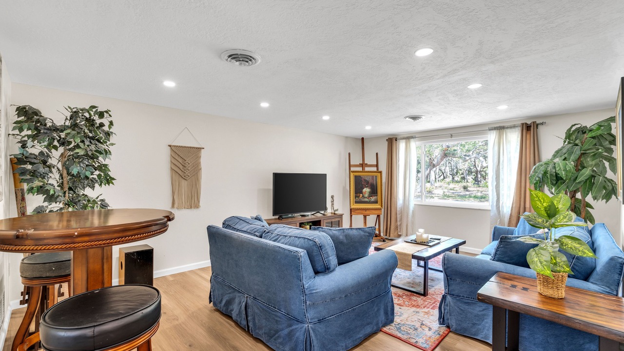 Photo of Livingroom in Laurel
