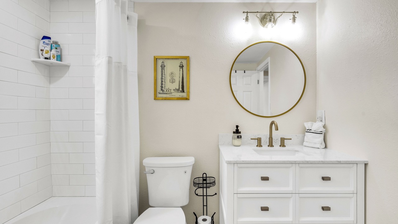 Photo of Bathroom in Laurel