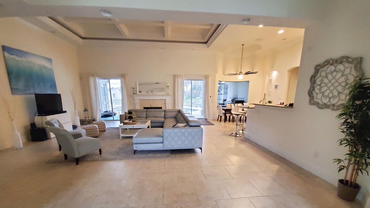 Photo of Livingroom in Palm Harbor