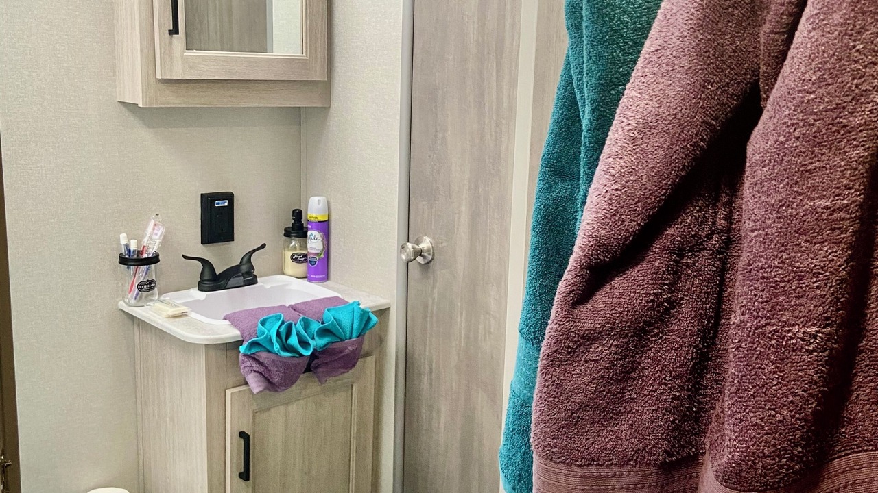 Photo of Bathroom in Gladeview