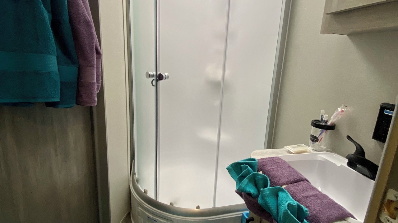 Photo of Bathroom in Gladeview