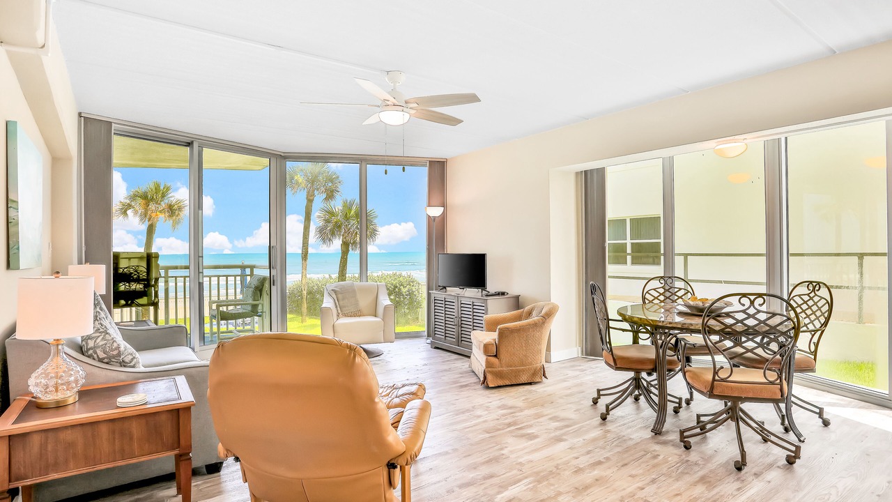 Photo of Livingroom in Ocean View Halifax Estates