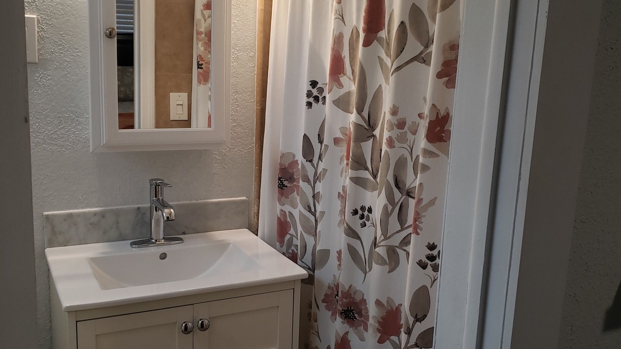 Photo of Bathroom in Davie