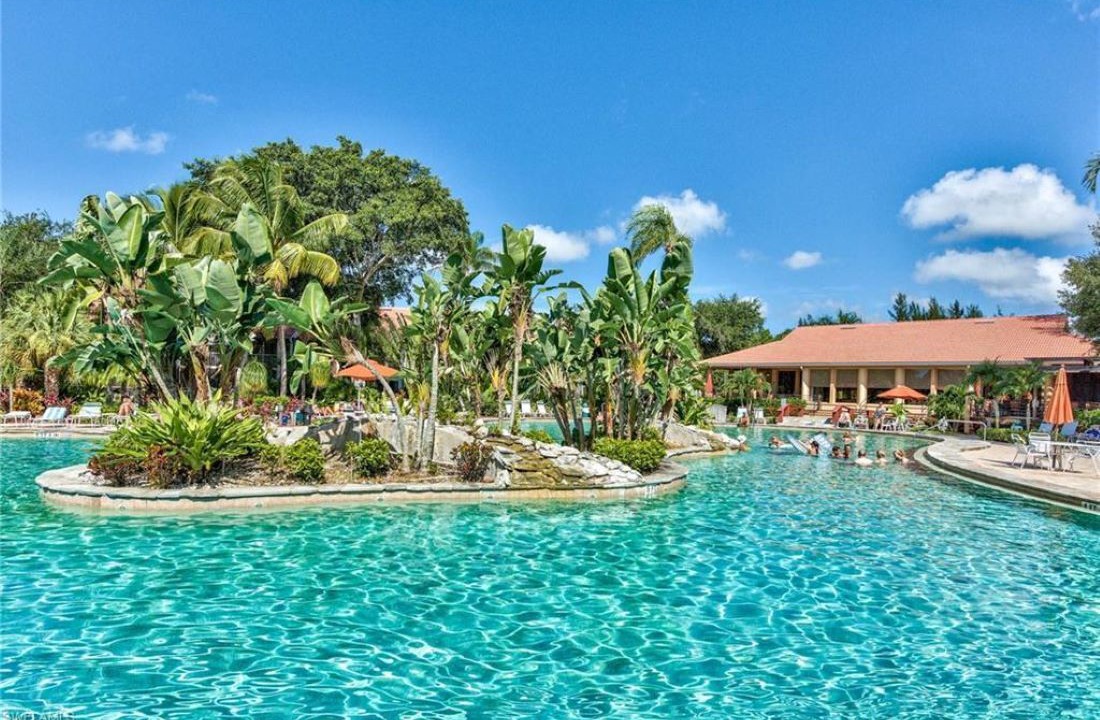 Photo of Outdoor in Naples