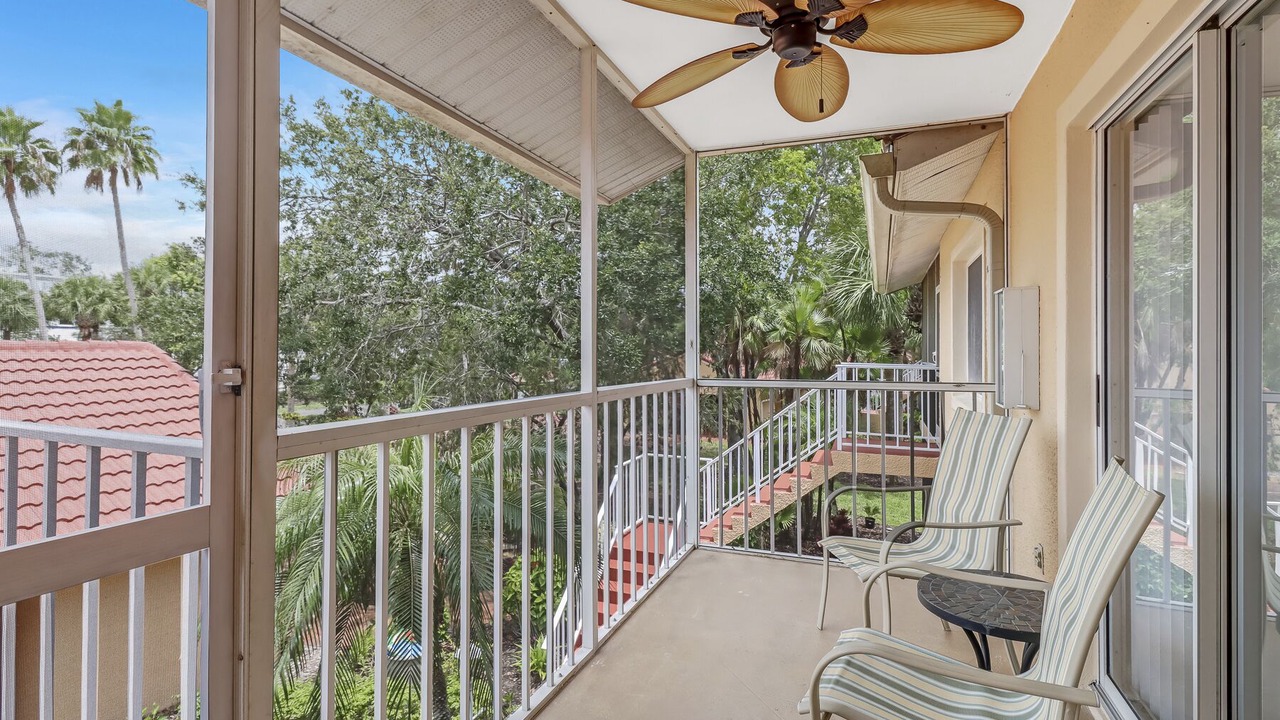 Photo of Outdoor in Naples