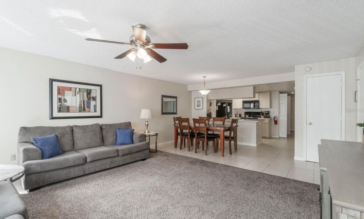 Photo of Livingroom in Royal Palm Bay
