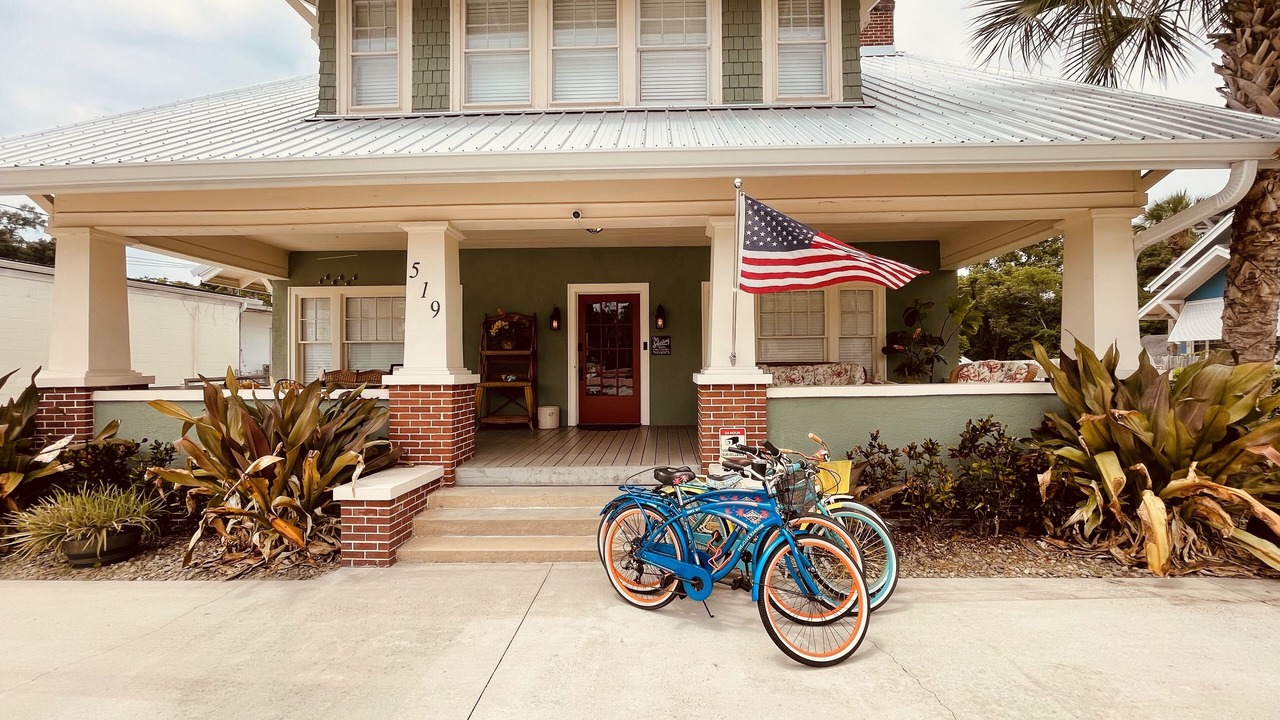 Photo of Outdoor in Richs Deland