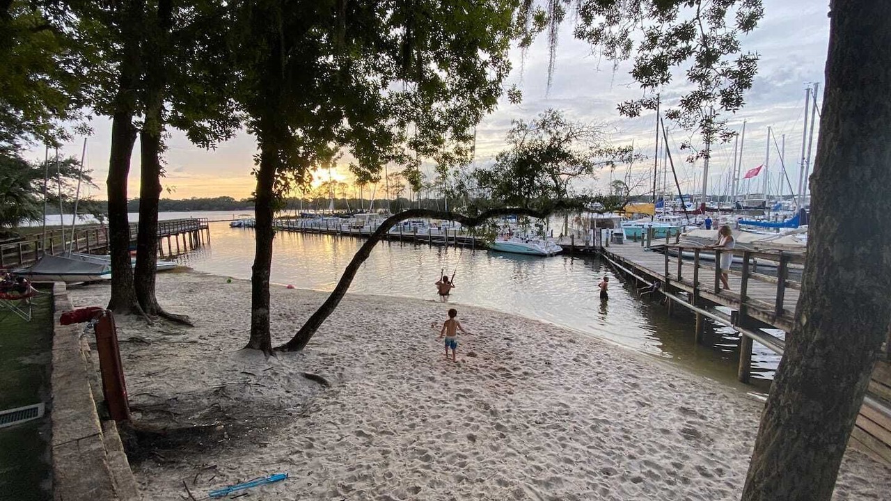 Photo of Others in Niceville