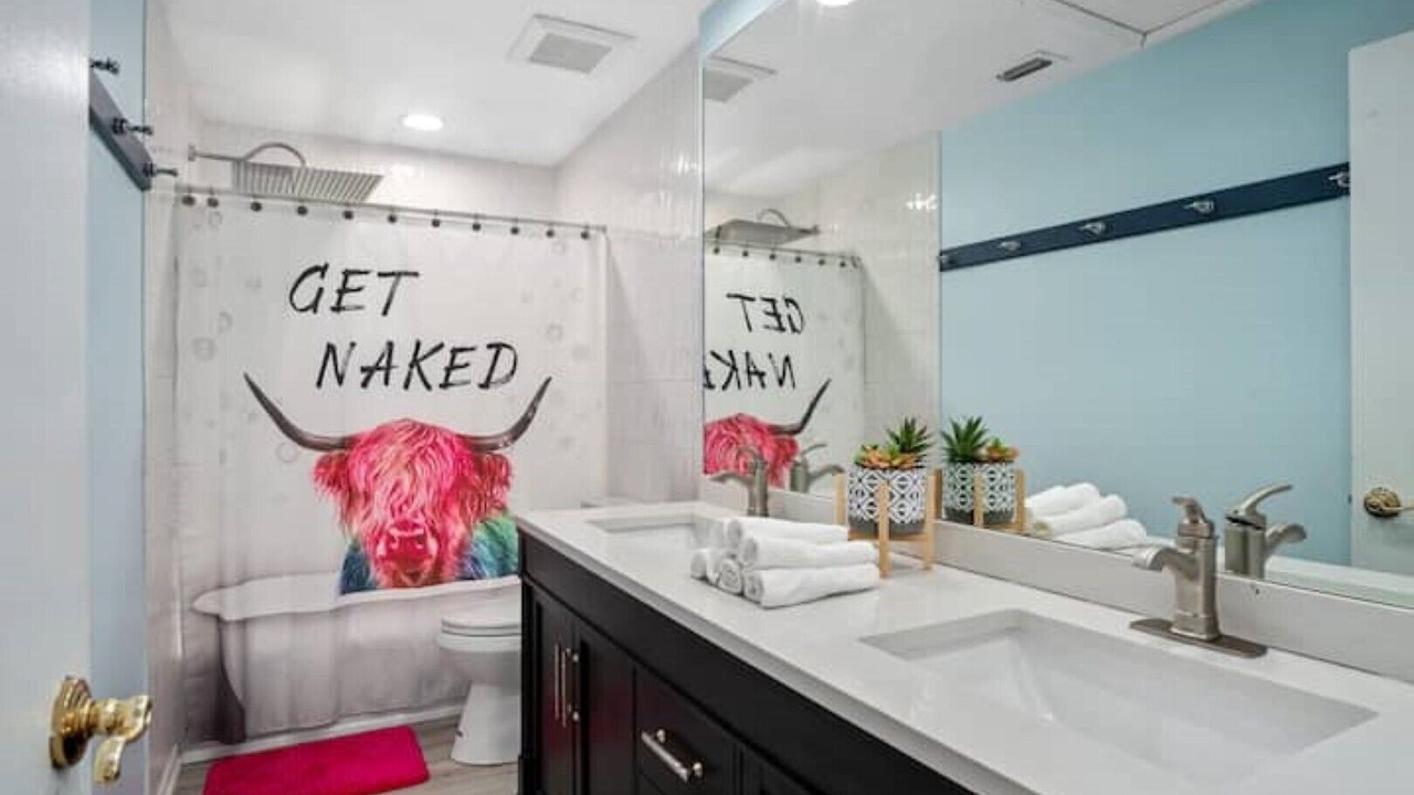 Photo of Bathroom in East Naples