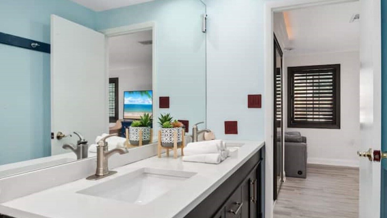 Photo of Bathroom in East Naples