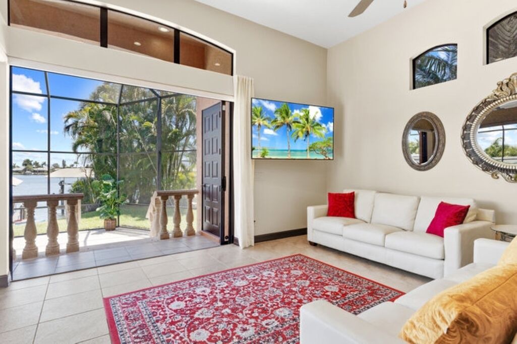 Photo of Livingroom in Eight Lakes