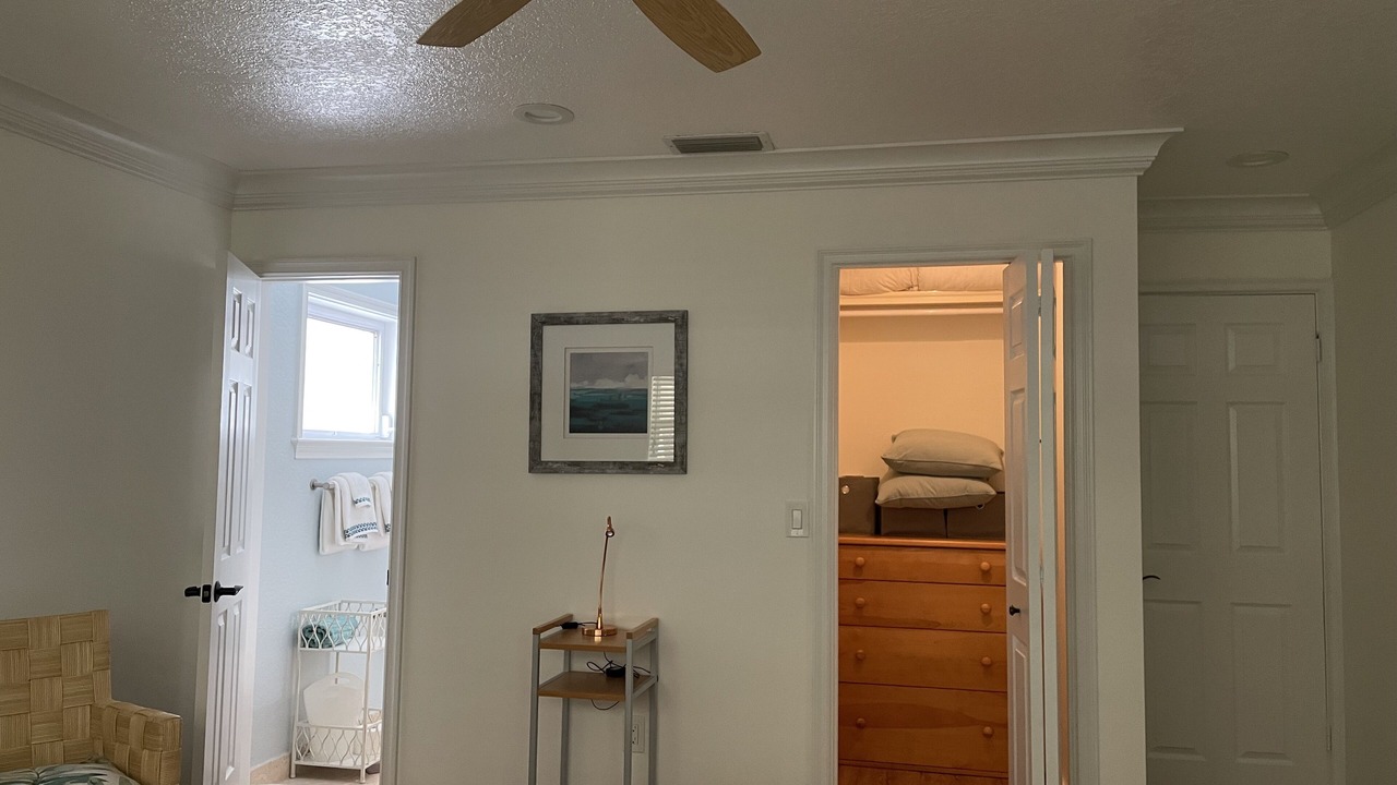 Photo of Bathroom in Parrot Cove