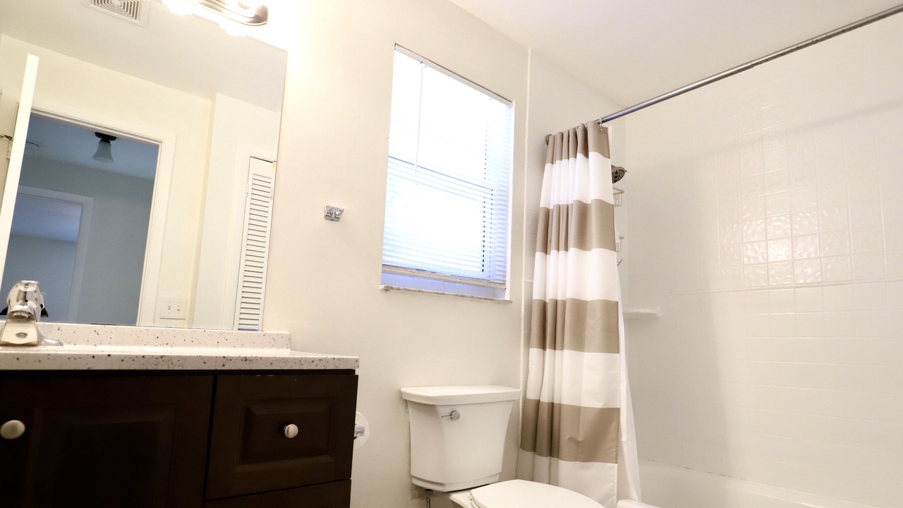 Photo of Bathroom in Poinciana Park