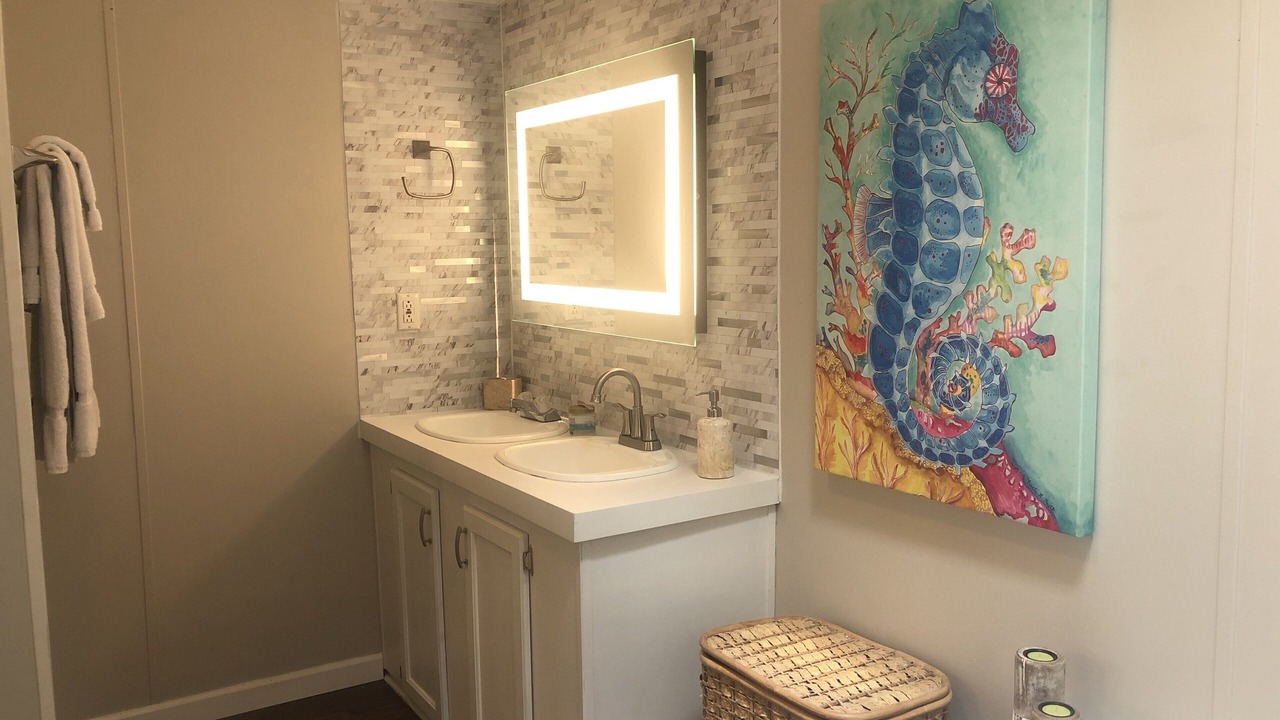 Photo of Bathroom in Indian Harbor Estates