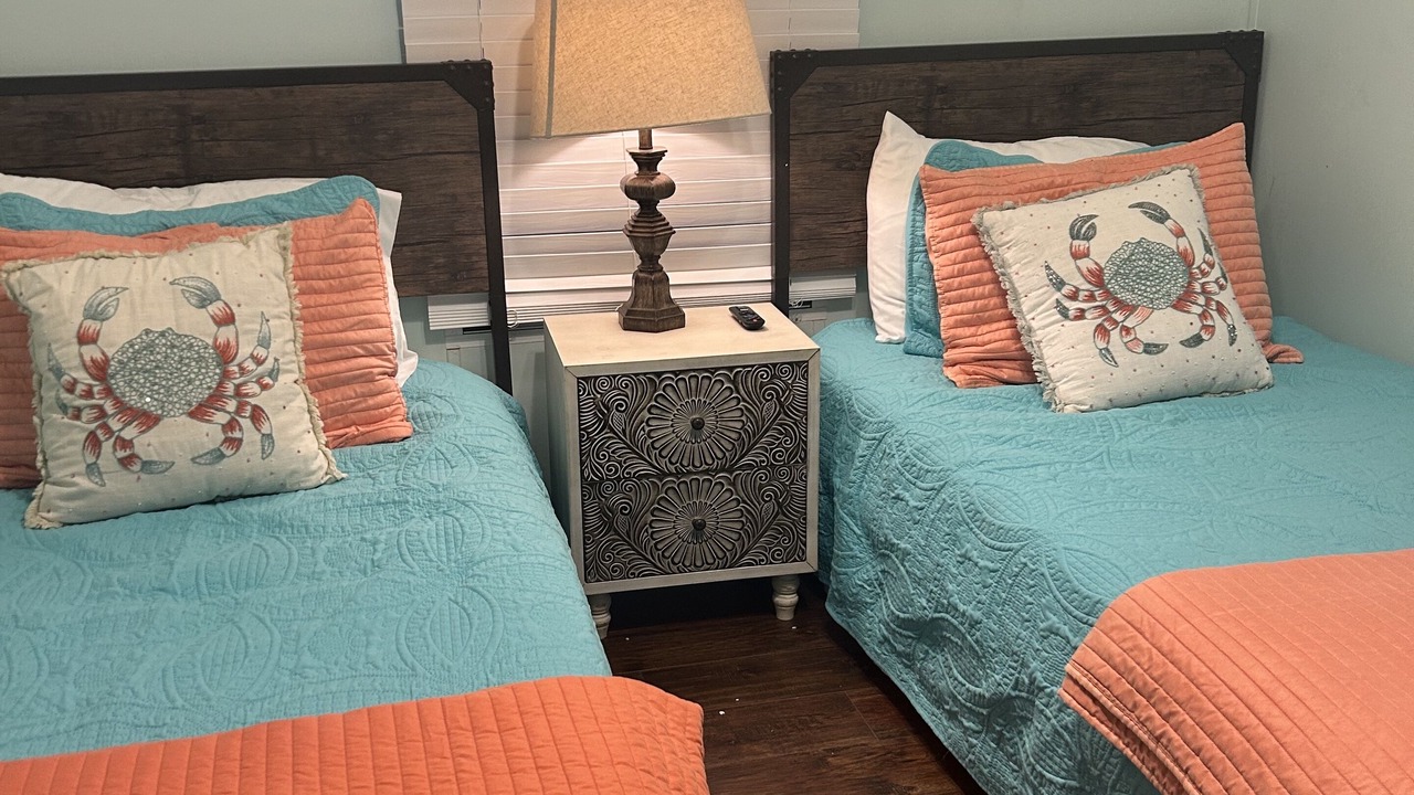 Photo of Bedroom in Indian Harbor Estates