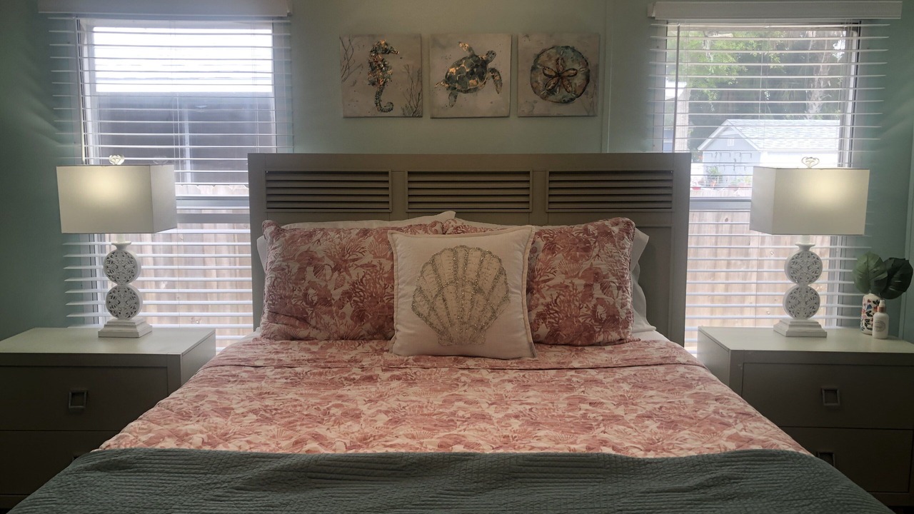 Photo of Bedroom in Indian Harbor Estates