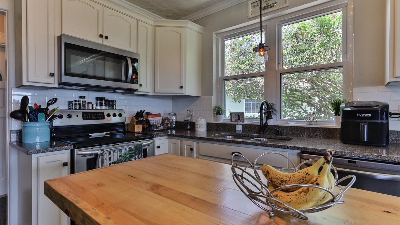 Photo of Kitchen in Holly Hill