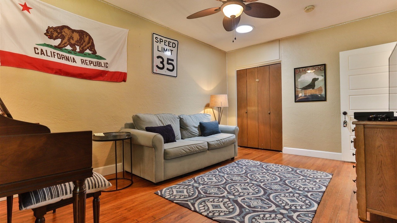 Photo of Livingroom in Holly Hill
