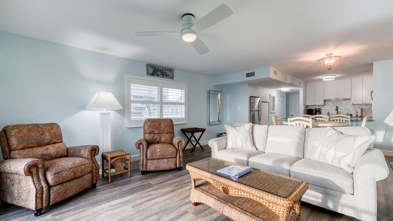 Photo of Livingroom in Indialantic