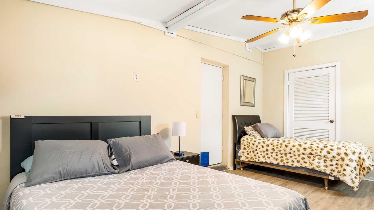 Photo of Bedroom in Sandalwood