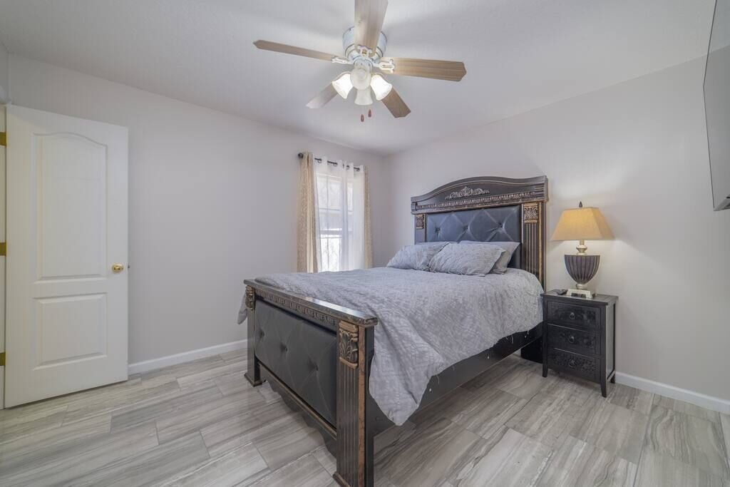 Photo of Bedroom in Northside
