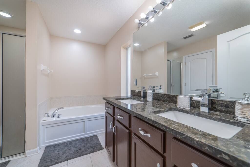 Photo of Bathroom in Northside