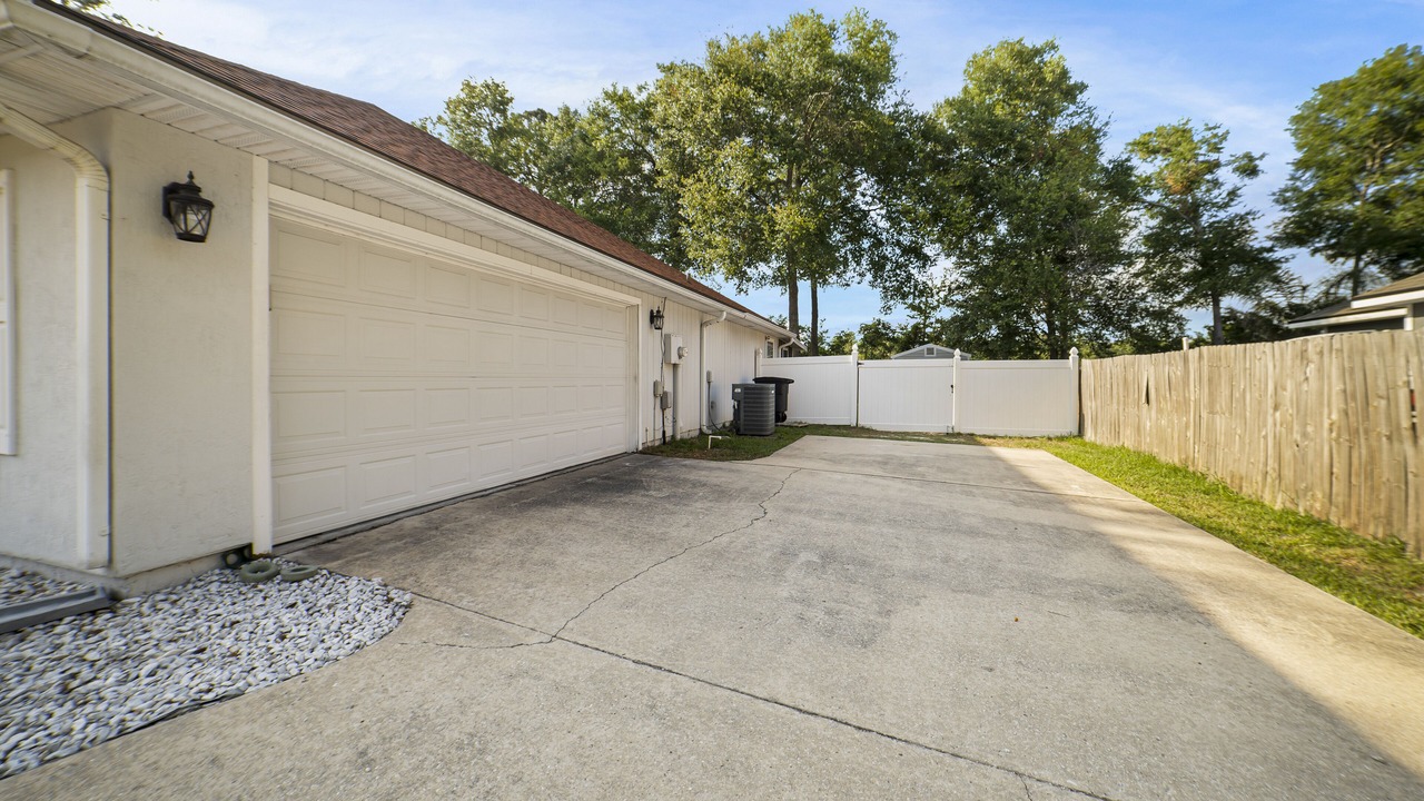 Photo of Outdoor in Northside
