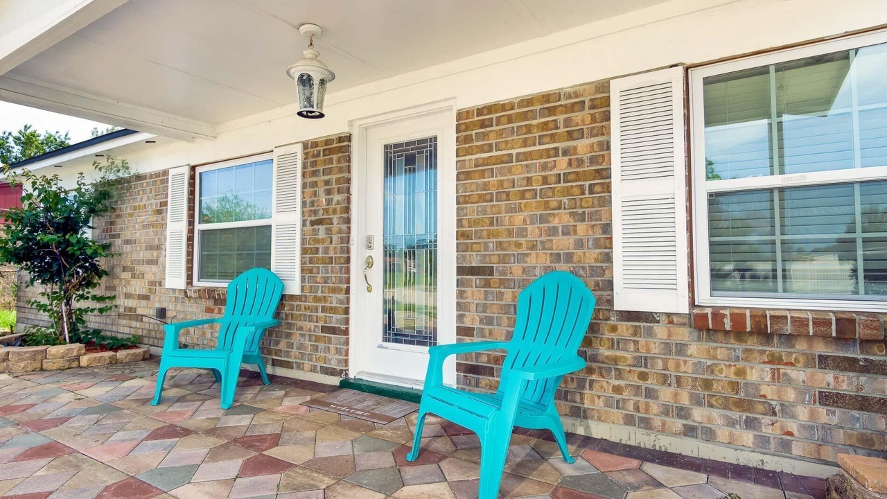 Photo of Outdoor in Sandalwood
