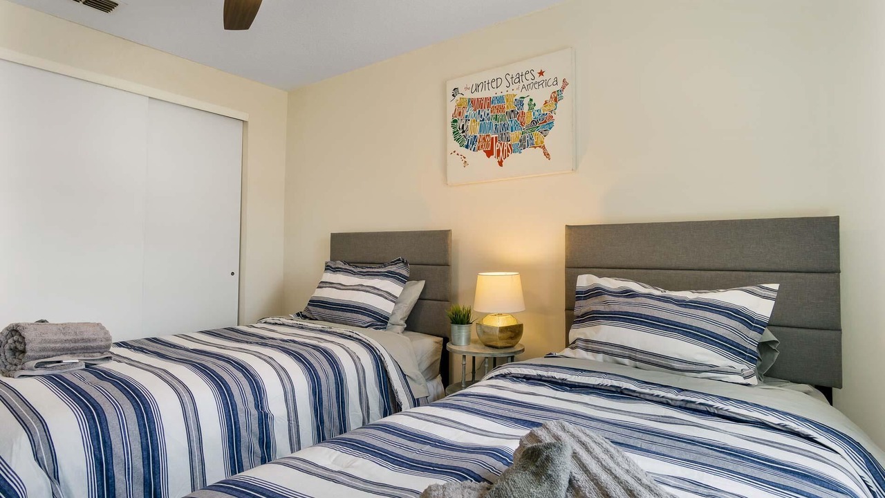 Photo of Bedroom in Sandalwood
