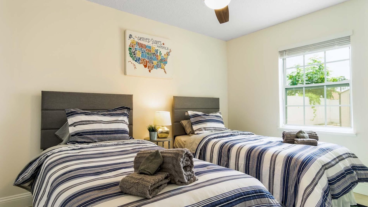 Photo of Bedroom in Sandalwood