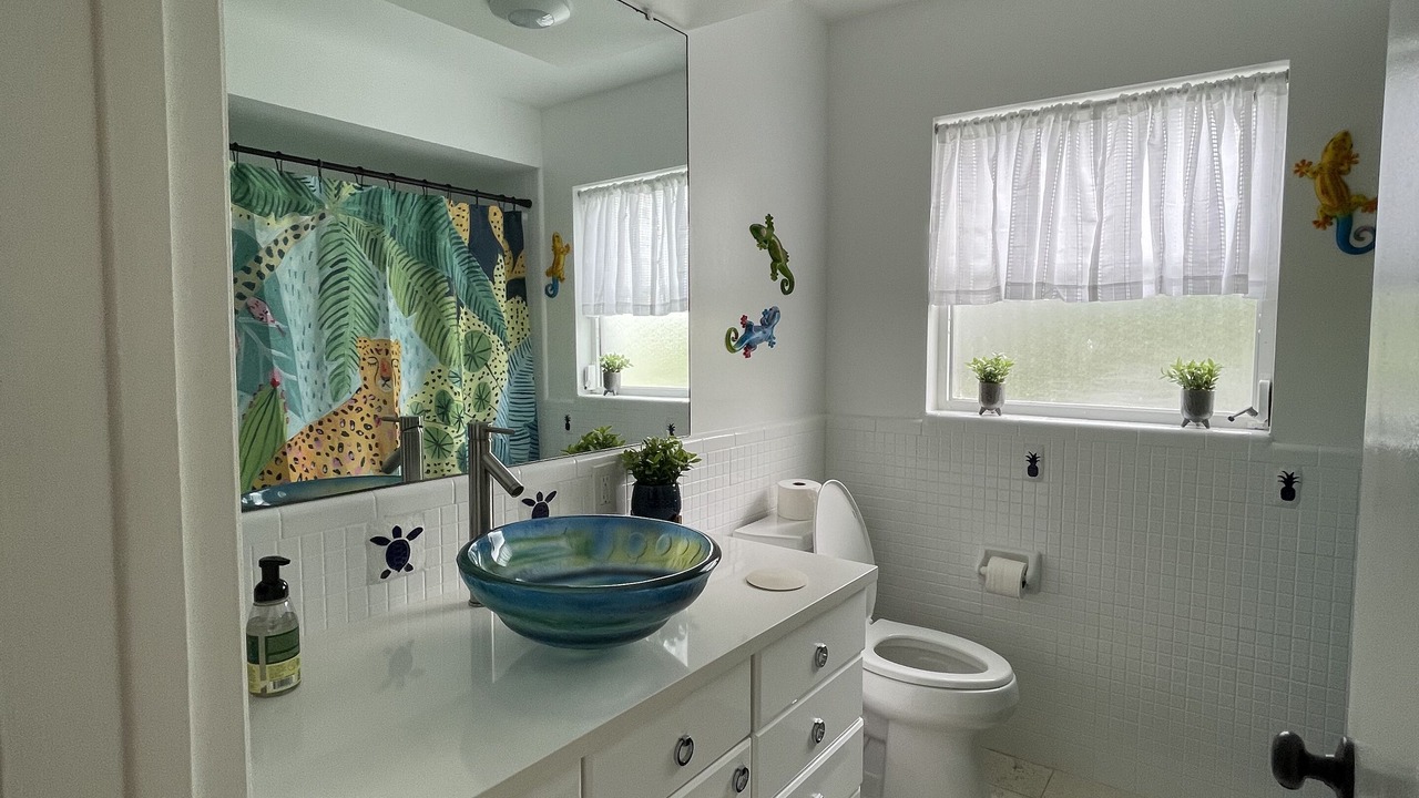 Photo of Bathroom in Lochmoor Waterway Estates