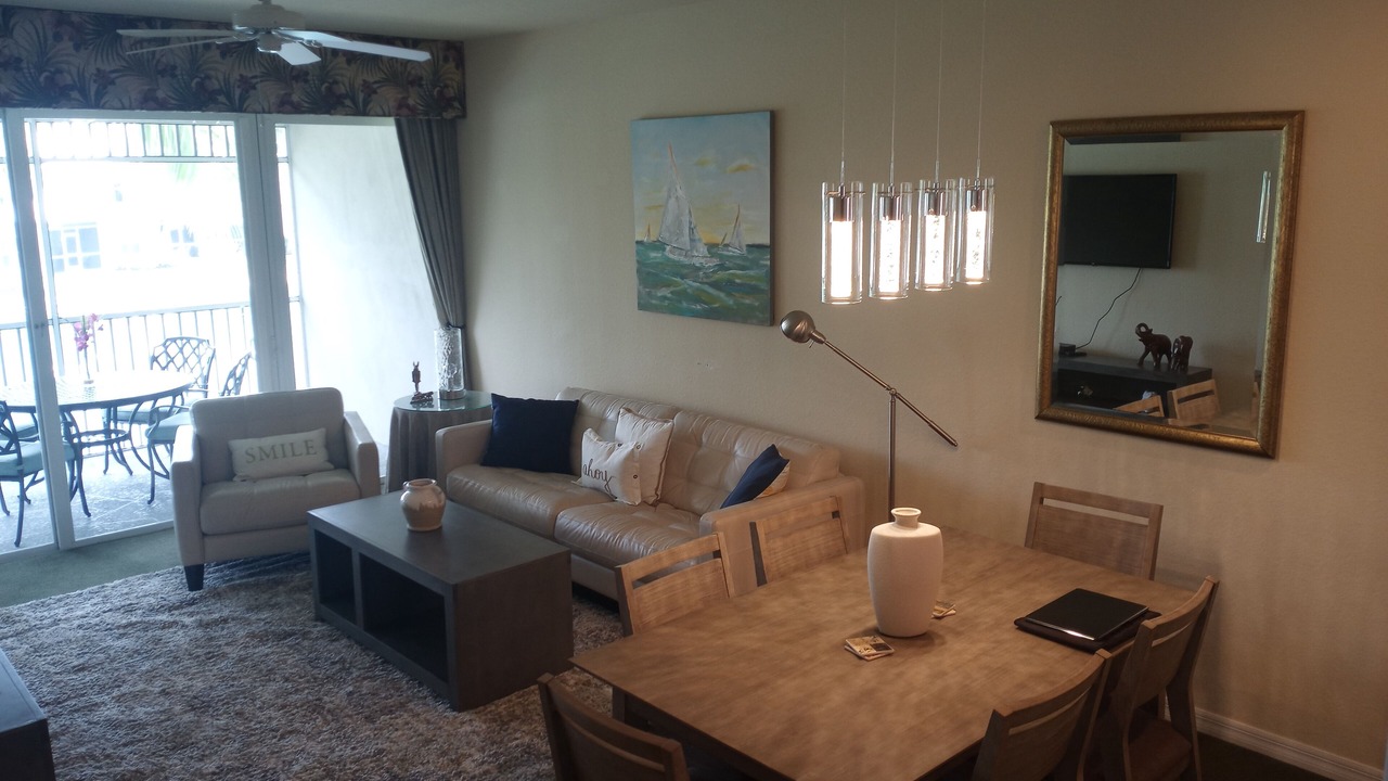 Photo of Livingroom in Naples