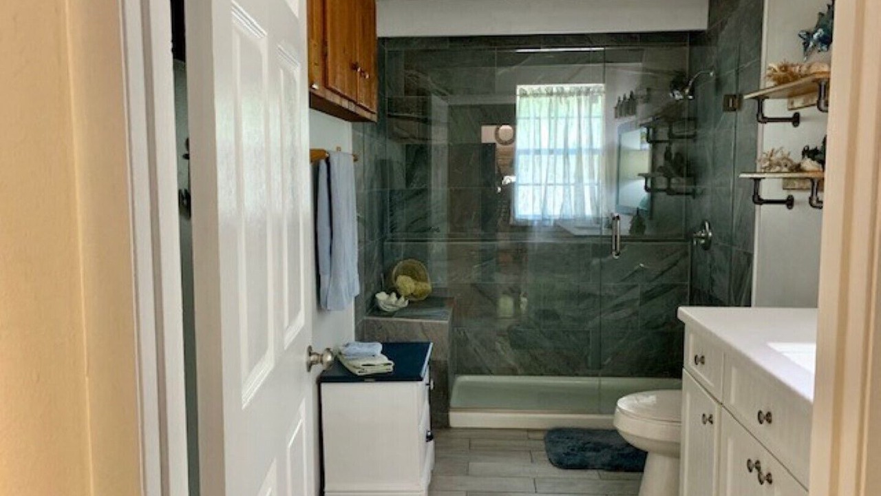 Photo of Bathroom in Inglis