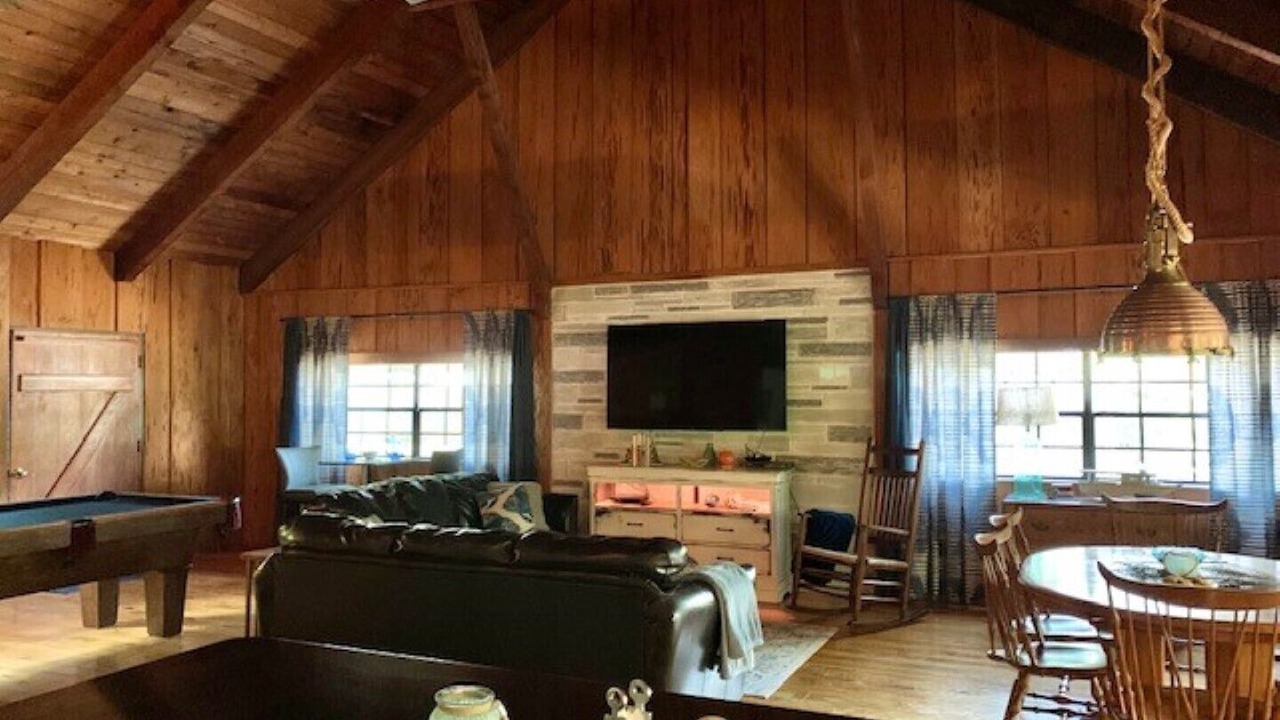 Photo of Livingroom in Inglis