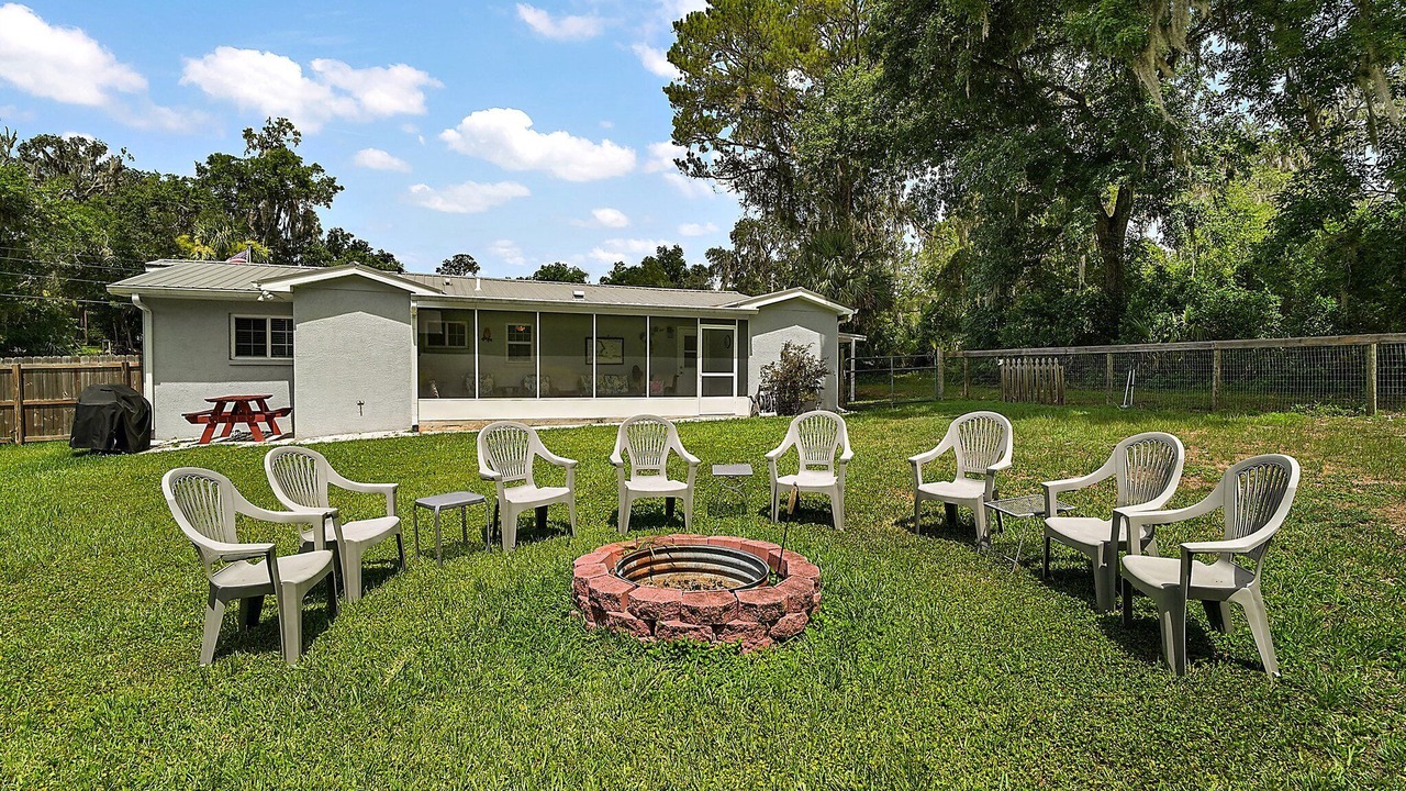 Photo of Others in Dunnellon