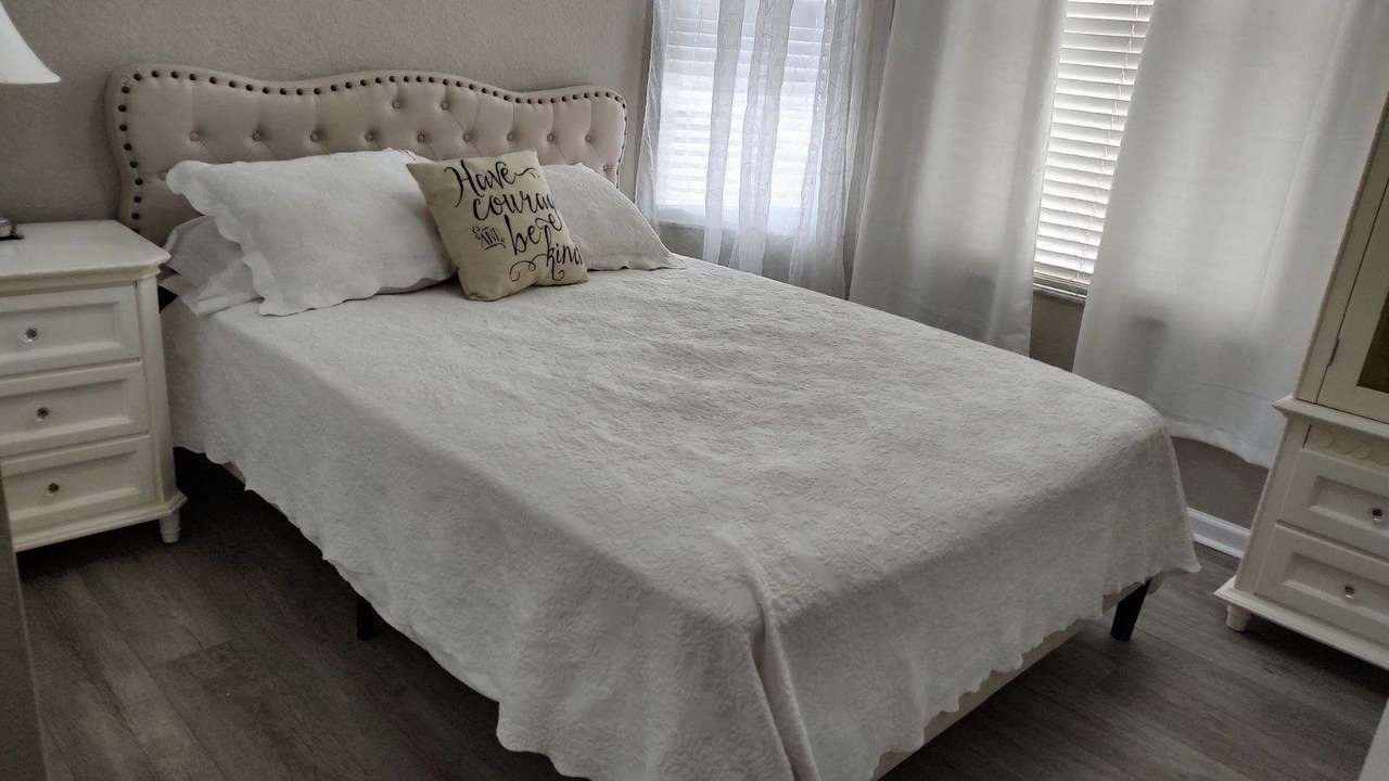 Photo of Bedroom in Windsor Palms